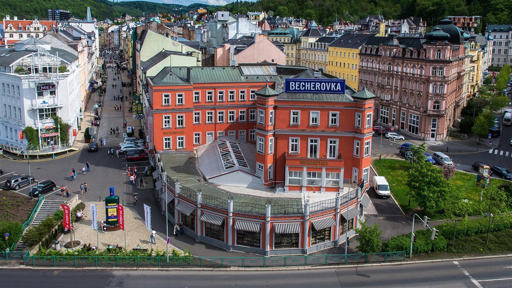 Apartmany Becherplatz Karlovy Vary Bagian luar foto